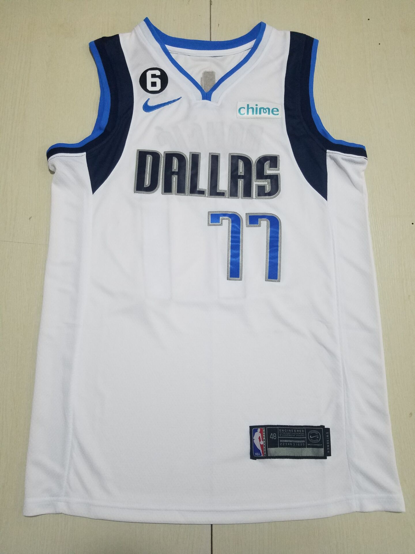 Men Dallas Mavericks #77 Luka Doncic White Nike 2022 NBA Jersey